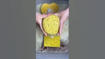 اللعب بالصابون و الاسفنج Sponge Squeezing راحة نفسية Shorts 