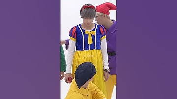 Not Jk fall in love with V ..that eye contact and hugs🙈❣#bts #taehyung #jungkook #fyp #freefire