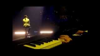 Laura Pausini - Vivimi (Live in Paris 05) chords