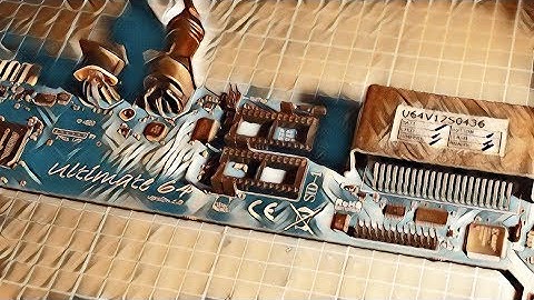 Commodore 64: Ultimate 64 Unboxing and Reloaded comparison