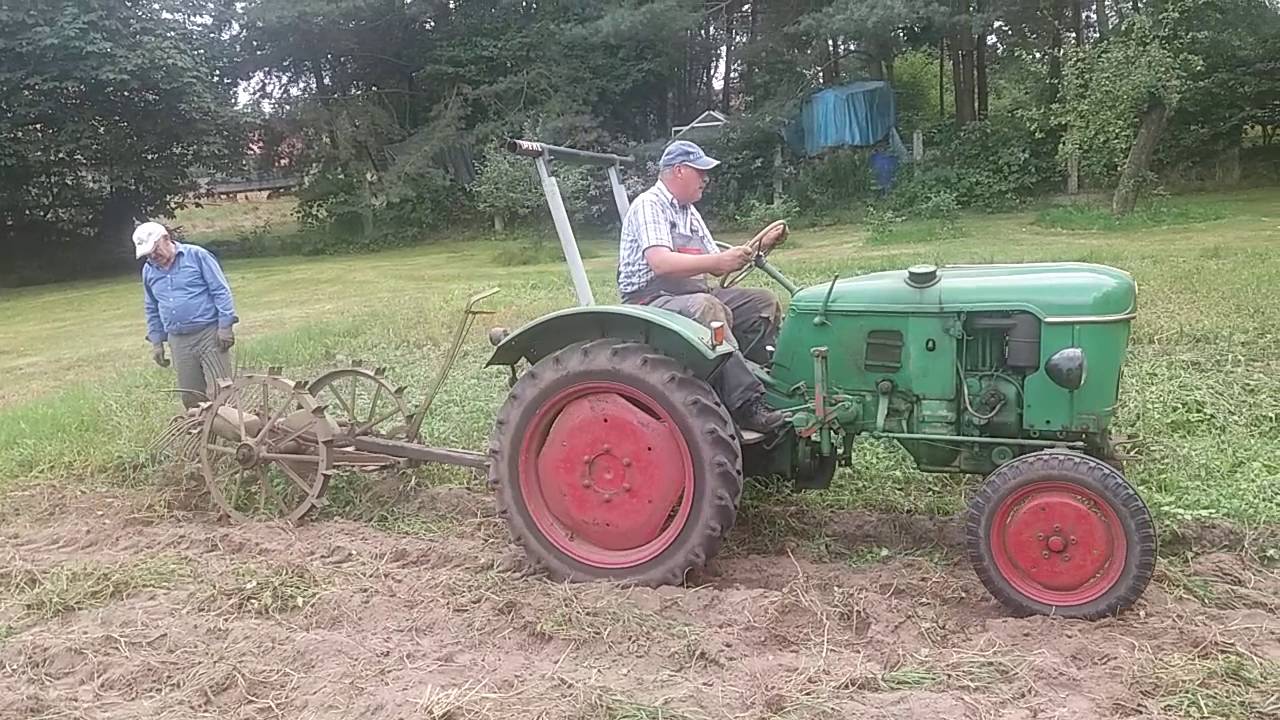 Alter Deutz Mit Kartoffel Roder Im Einsatz Youtube