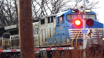Blue NS 4001 Flamethrower Engine 4001. CSX Train In The Rain. CP Train Rounds Hairpin Curve + More!