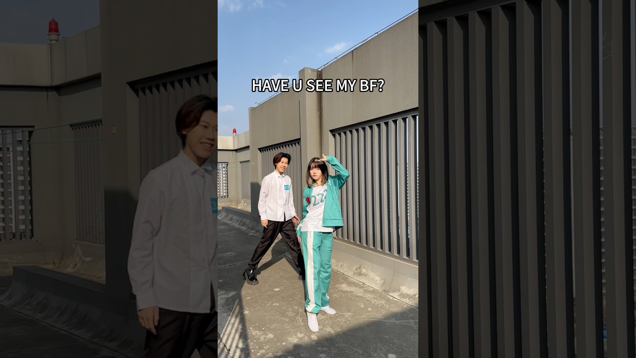 Did 222 not see 333, or is she mad?🥹🫣#player222 #player333 #squidgame #cosplay #dance