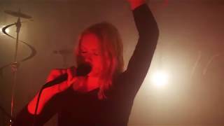 ZAAR | Holding Your Hand (live session)