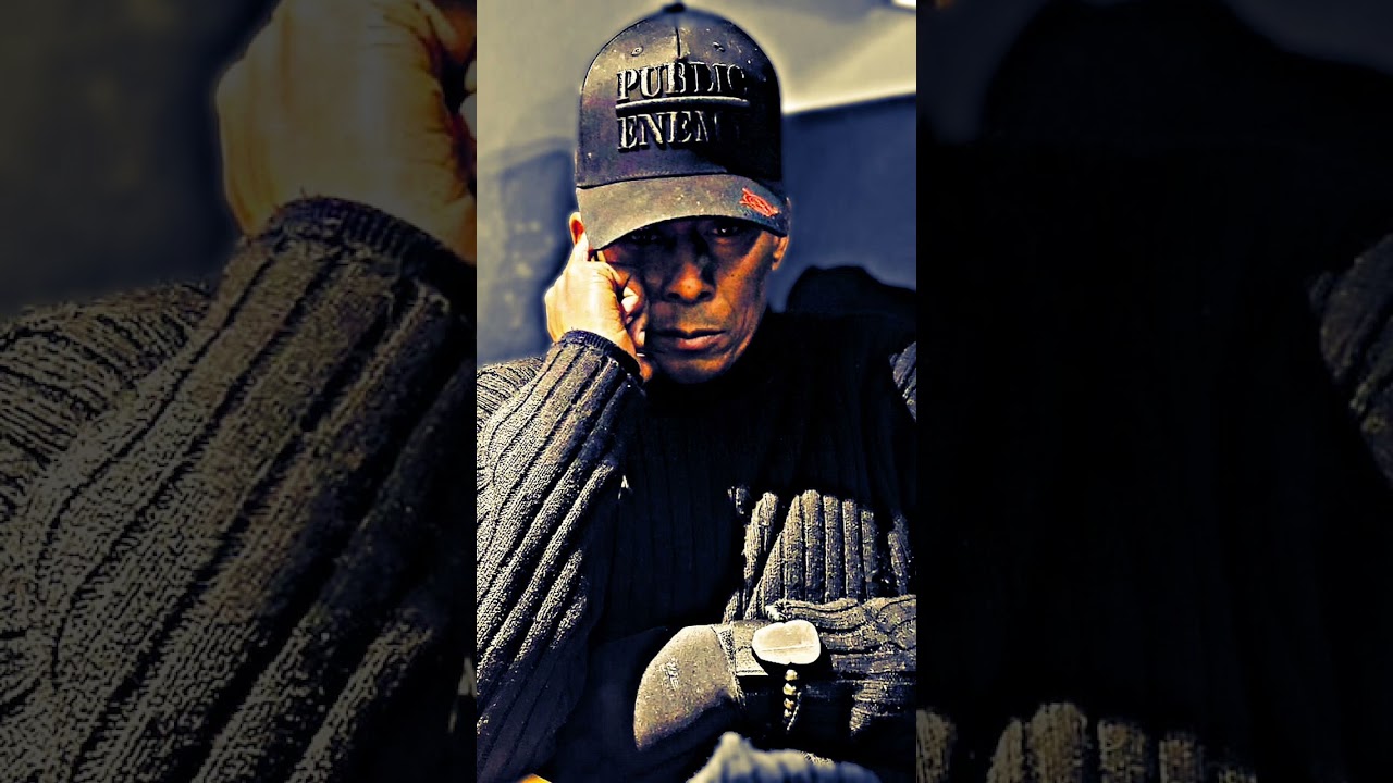 «Я заполняю комнату или очищу её» ~Профессор Грифф. 