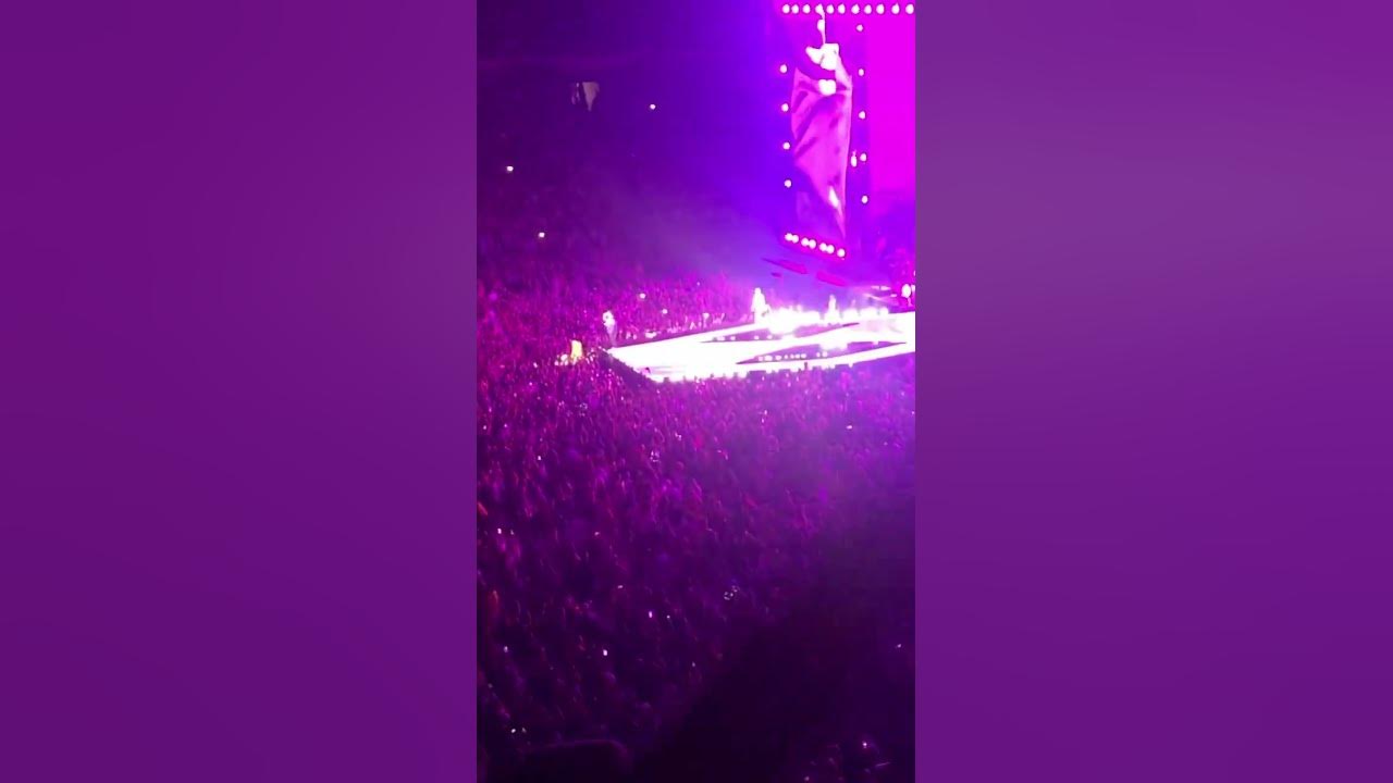 Morgan Wallen “Cowgirls feat. ERNEST” live Morgan Wallen “Cowgirls feat. ERNEST” live