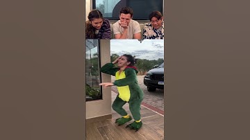 Tom Holland Laughs to Viral Videos Part 84 #tomholland #funny #trynottolaugh #reaction