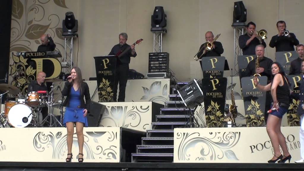 DULCE DE COCO JULIA LASCU Y ORQUESTA POCEIRO A SENRA 2013.