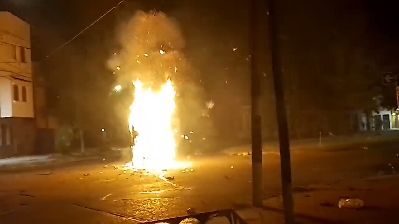 Muñeco barrio Mondongo 2025