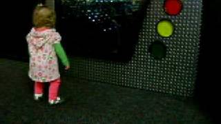 MOV04018