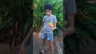 How to clap 5 hands