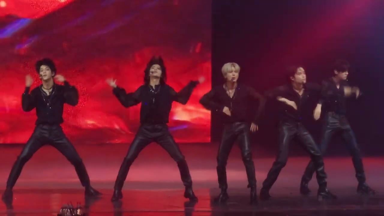 230610 위버스콘 TXT frost