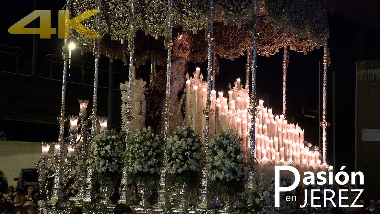 María Santísima de la Concepción Coronada a su paso por su Puente - Jerez 2024