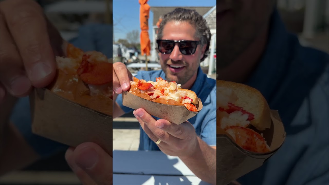 We’re on a hunt for the BEST LOBSTER ROLL in New England! Guilford Lobster Pound in CT! #DEVOURPOWER