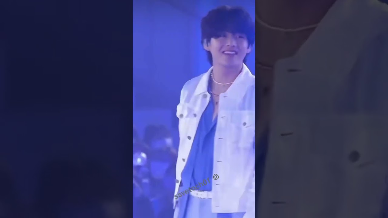 Тэхён- как интересно за ним наблюдать,когда поёт Чонгук, только посмотрите на лицо Тэхёна #тэхен