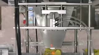 Index conveyor system with easy-tray