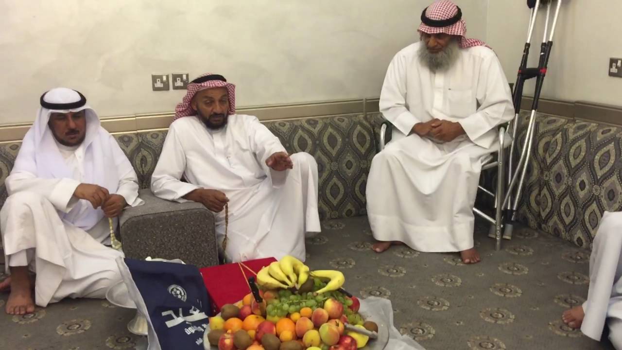 سيف البراك أبو نايف يحتفي بالدكتور محمد منصور صنت البراك لحصوله على شهادة الدكتوراه