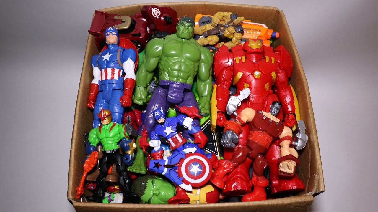 hulk and iron man toys