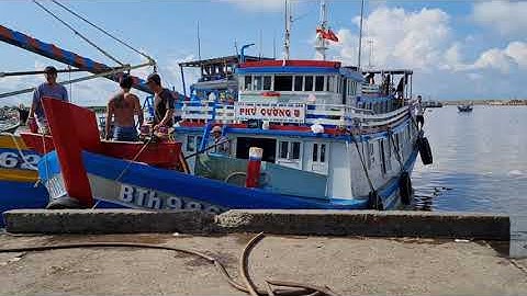 Cảng cá Phú Hài Phan Thiết;@traveldinhhiep143;