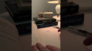 my first asmr video | soft spanish reading of el alquimista screenshot 1