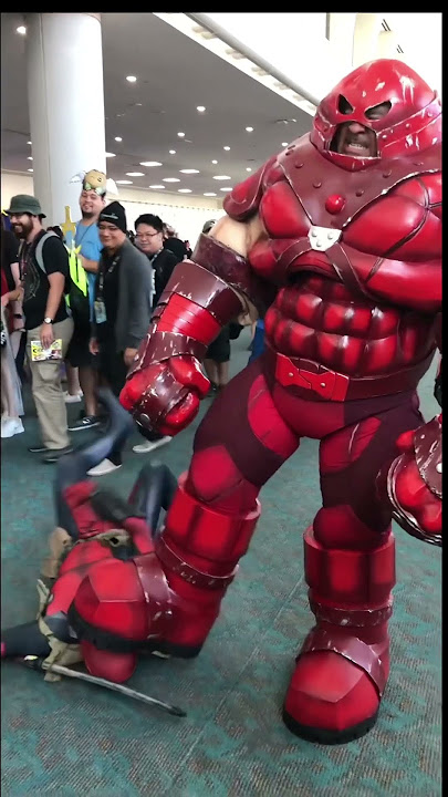 How I greet Deadpool when I see him   #cosplay #marvelcosplayer #deadpool #juggernaut #cosplayer