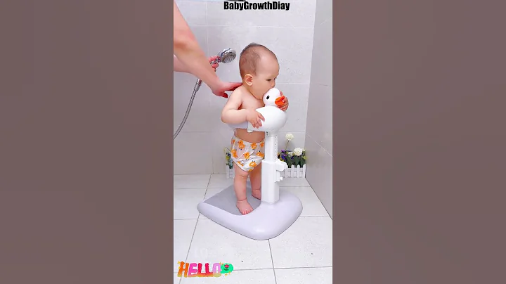 How Can You Make Bathing Your Baby Easier? The Baby Bath Standing Shower!#Shorts