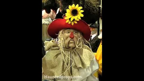 HAUNTEDPROPS.COM ANIMATED SCARECROW