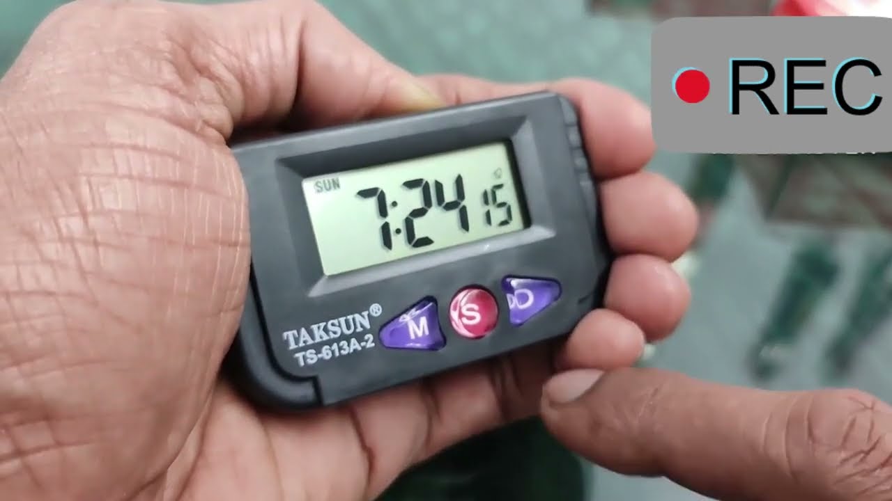 Acouto Digital Car Clock 4.5-30V Multi-Functional LED Electronic Digital Luminous Car Watch Clock Accessory Decoration For Car Truck Boats(Green