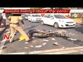 Lorry hits Tractor & Bike at Benz Circle in Vijayawada | 1 Dead | NTV