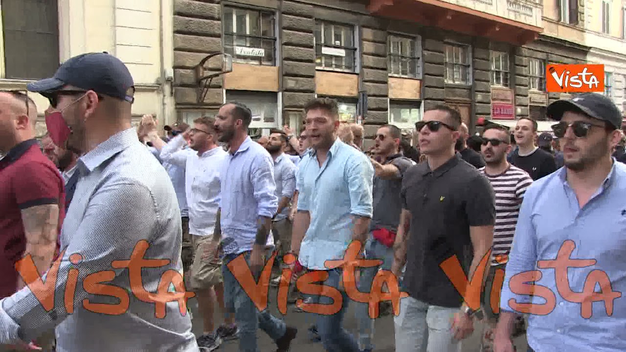 Il corteo di CasaPound a Roma 