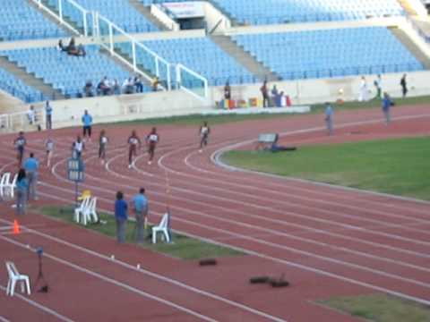 Kimberly Hyacinthe new Quebec Record 23.15 sec in ...