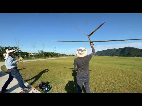 沒馬達、沒引擎動力的遙控飛機怎麼飛