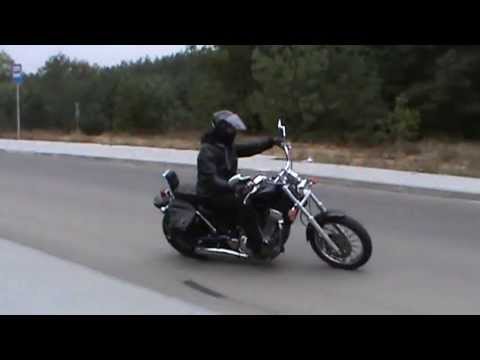 Suzuki Intruder 1400 Slow Ride Test - Youtube