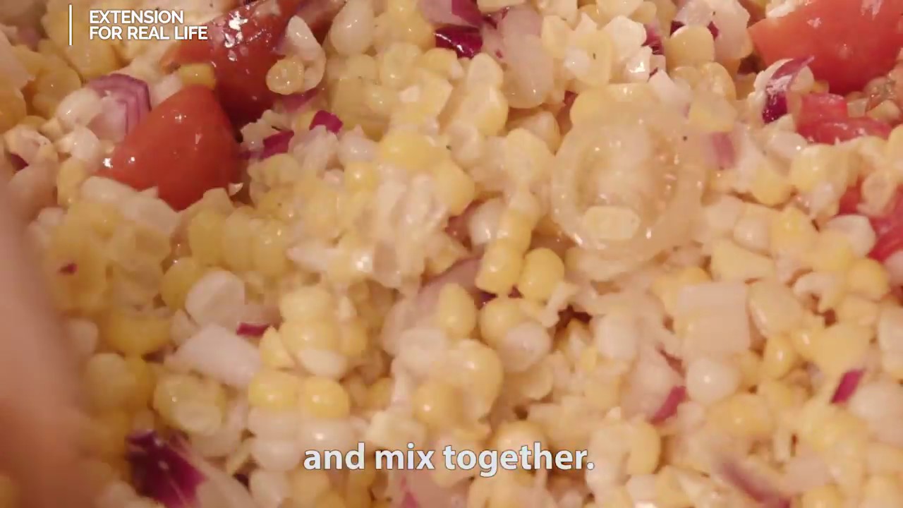 How to Make Fresh Corn Salad