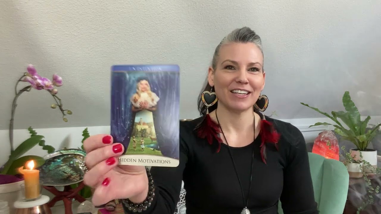 Некоторые битвы не стоят того, чтобы сражаться. Остановись и отпусти, чтобы ты мог подняться.