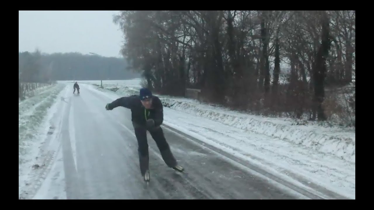 The Dutch are using the roads to ice skate to work/school after night
