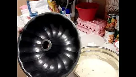 Caramel Pecan Pound Cake