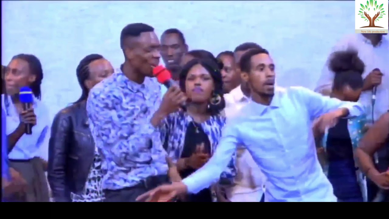 MWUKAWERA W’IMANA GANZA TEGEKA by ELSHADAI CHOIR