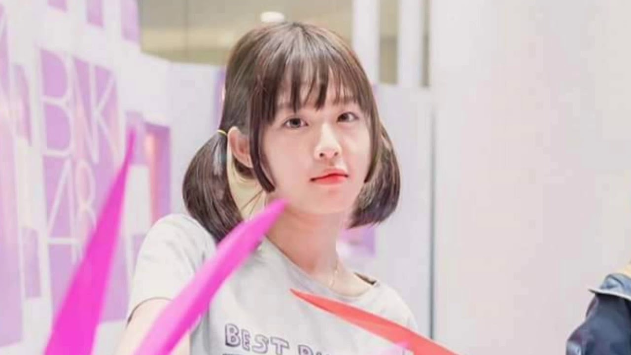 โมบายล์...รู้ยัง.. ( Mobile BNK48 )