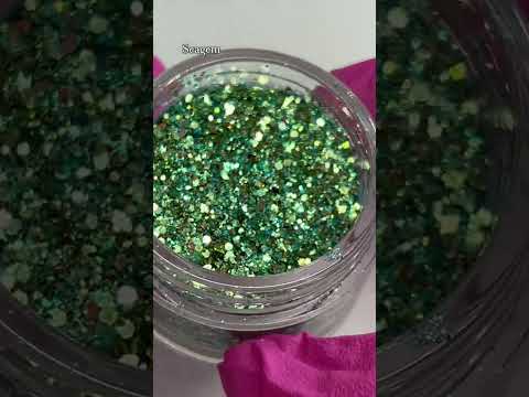 Video: Glitter kutikulas: 12 soļi (ar attēliem)