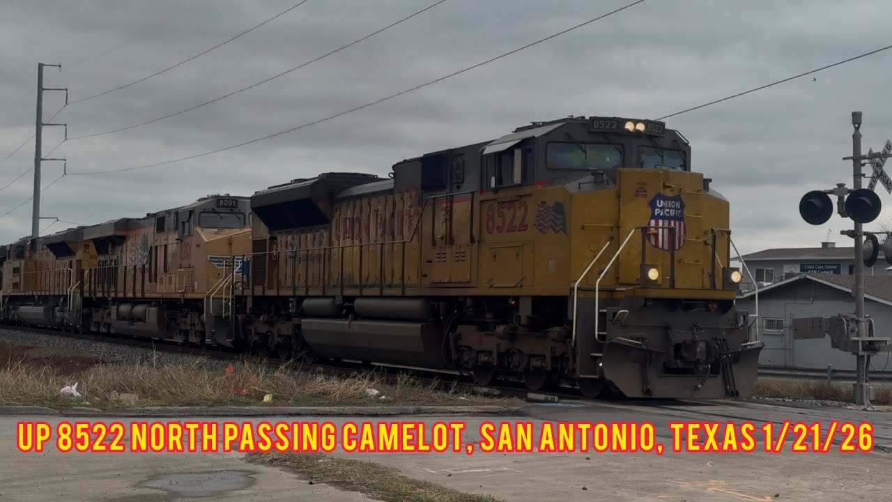 UP 8522 North passing Camelot, San Antonio, Texas 1/21/26