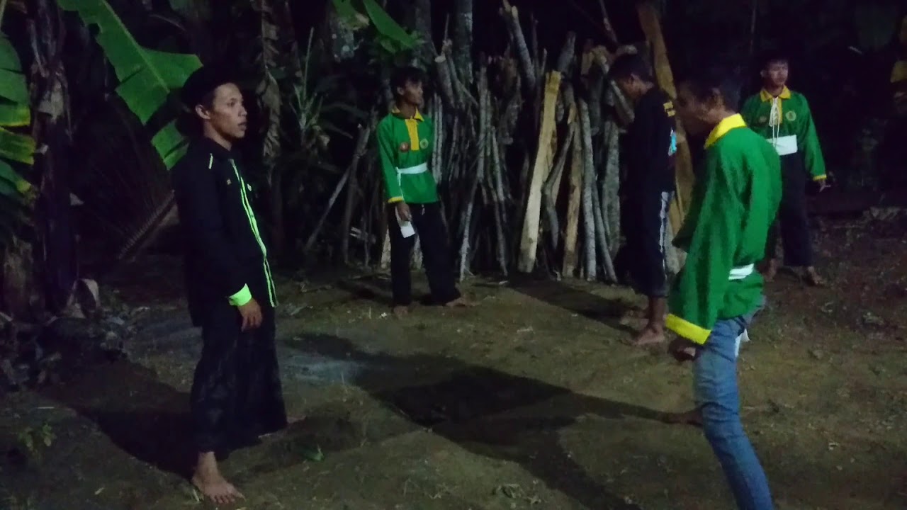 Tes tenaga dalam bunga islam Trenggalek