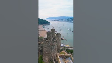 🏴󠁧󠁢󠁷󠁬󠁳󠁿Conwy Castle is a medieval fortress in North Wales, UK