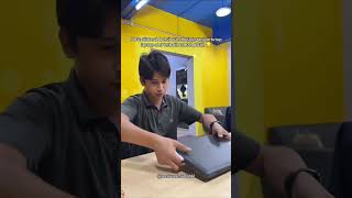 Pov niat nak bersihkan meja tapi