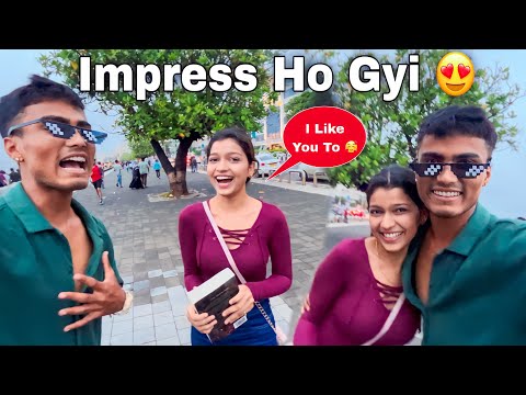Flirting With Random Cute Girls 😍 | Cute Girls Reaction In Mumbai 😛 | Tiger Kirar Vlogs