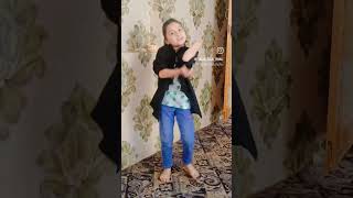 water.....my cute daughter #love # viral# shot video ❤️ 😍 💖 ❣️