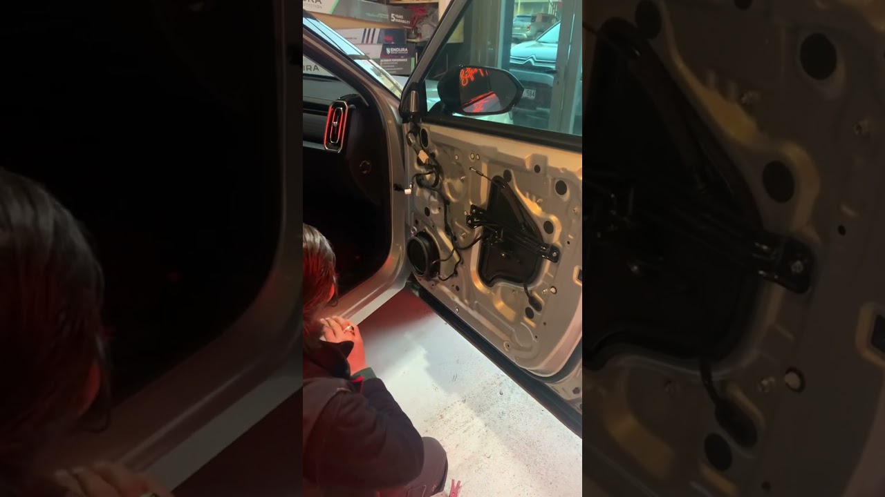 Jaecoo 7 kapı döşeme sökümü, göçük düzeltme