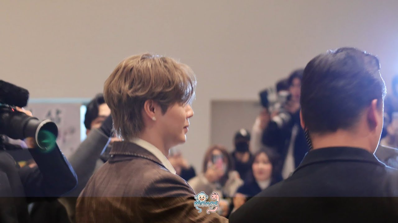 260203 Zee Pruk Seoul Fashion Week 퇴근길 슈스🤎