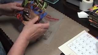 Don't throw away those calendars, let's make something! #envelopes