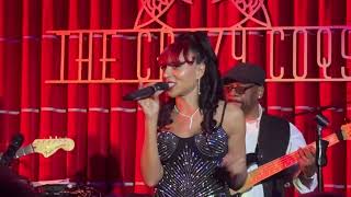 Celebrity Elle Cato  - Does She Know Net Worth